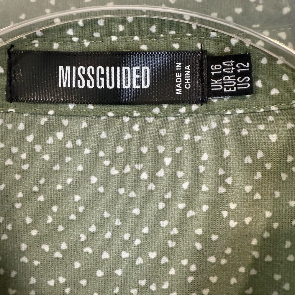 Missguided Dress Heart Print Button Down Shirt Ruffle Cuffs Sage Green Size 12 - Picture 5 of 6